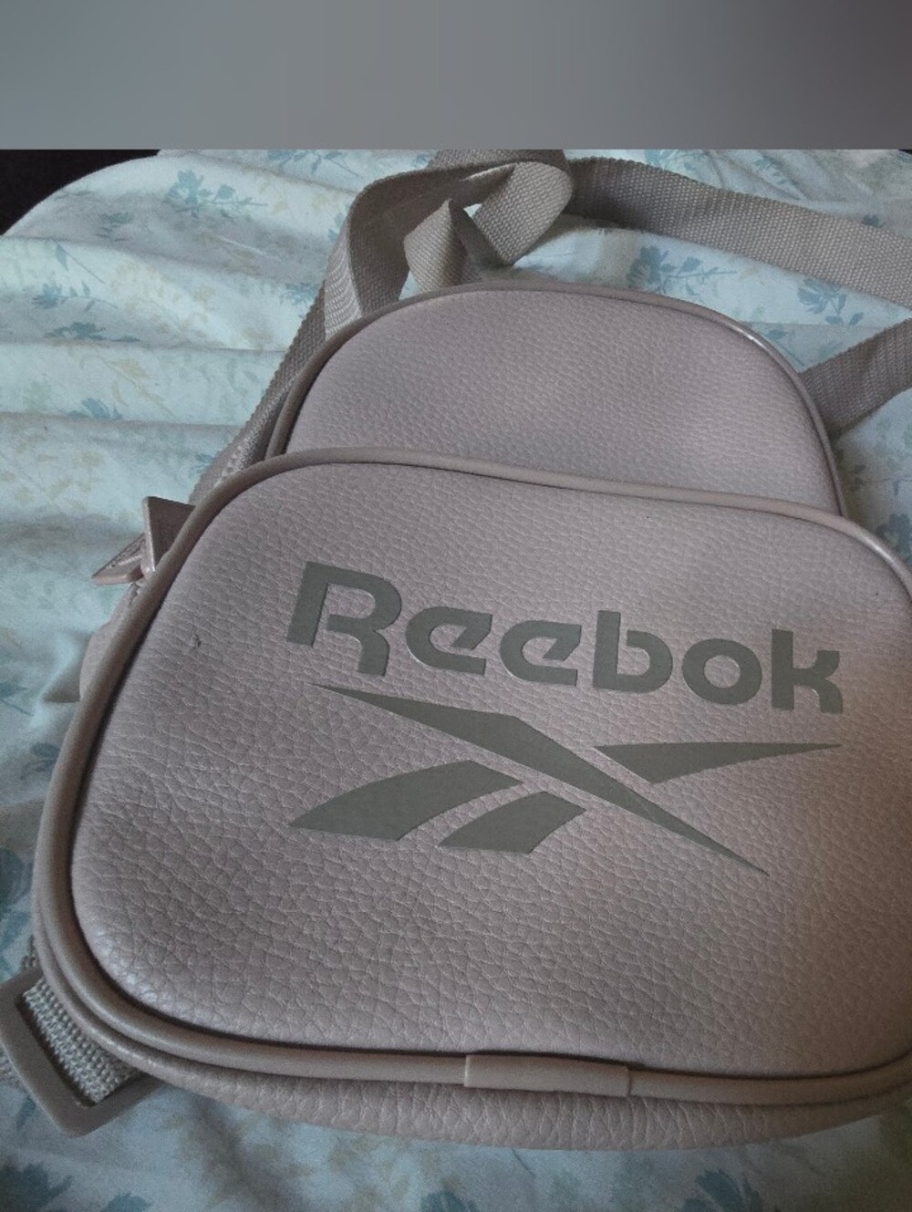 Reebok Small Crossbody Bag in Mauve Taupe